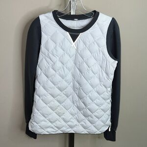 EUC Lululemon Fluff Off Crew White/Soot Light Women’s Size 8